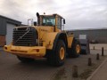 VOLVO L220 WHEEL LOADER USED